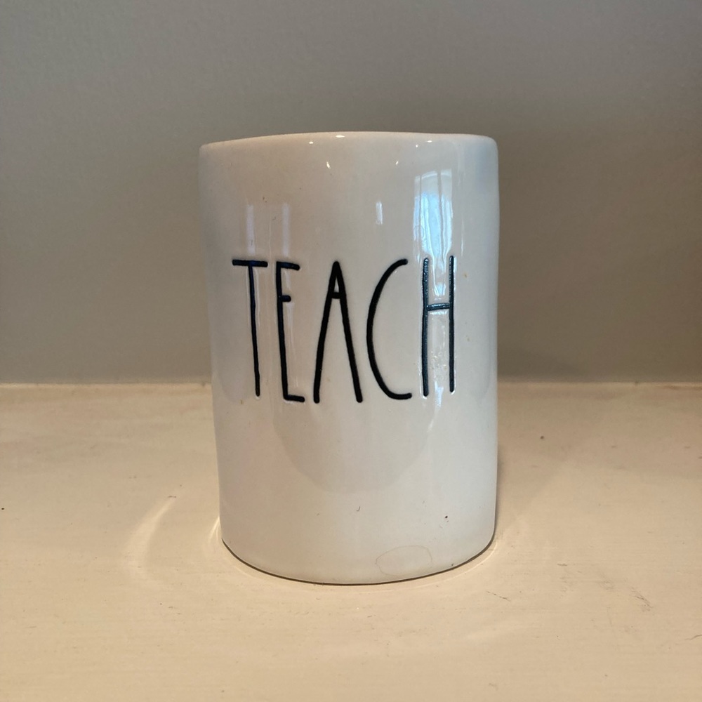 Rae Dunn teach container